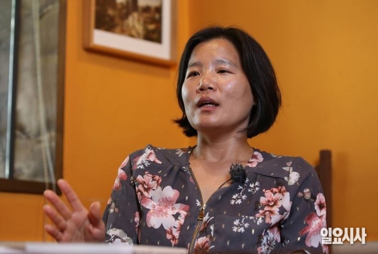 미국 시카고 쿡카운티 MEO(Medical Examiner Office)서 어시스턴트 법의관으로 일하고 있는 송혜정 법의관이 &lt;일요시사&gt;와 인터뷰를 갖고 있다. 그는 미국서 일하는 500여명의 법의관들 중 유일한 한국인 법의관이다. ⓒ박성원 기자